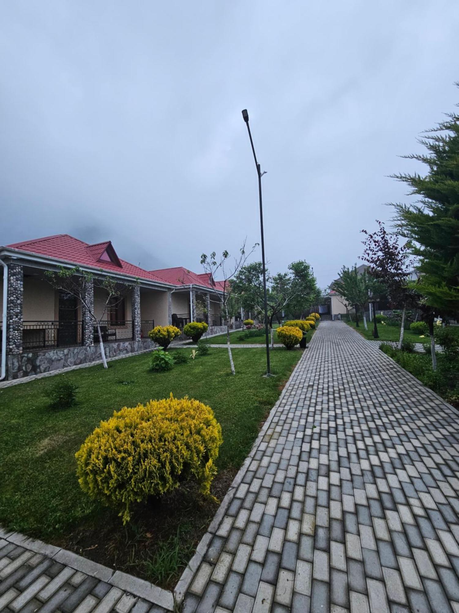 Qax-Residence-Hotel-Restoran المظهر الخارجي الصورة