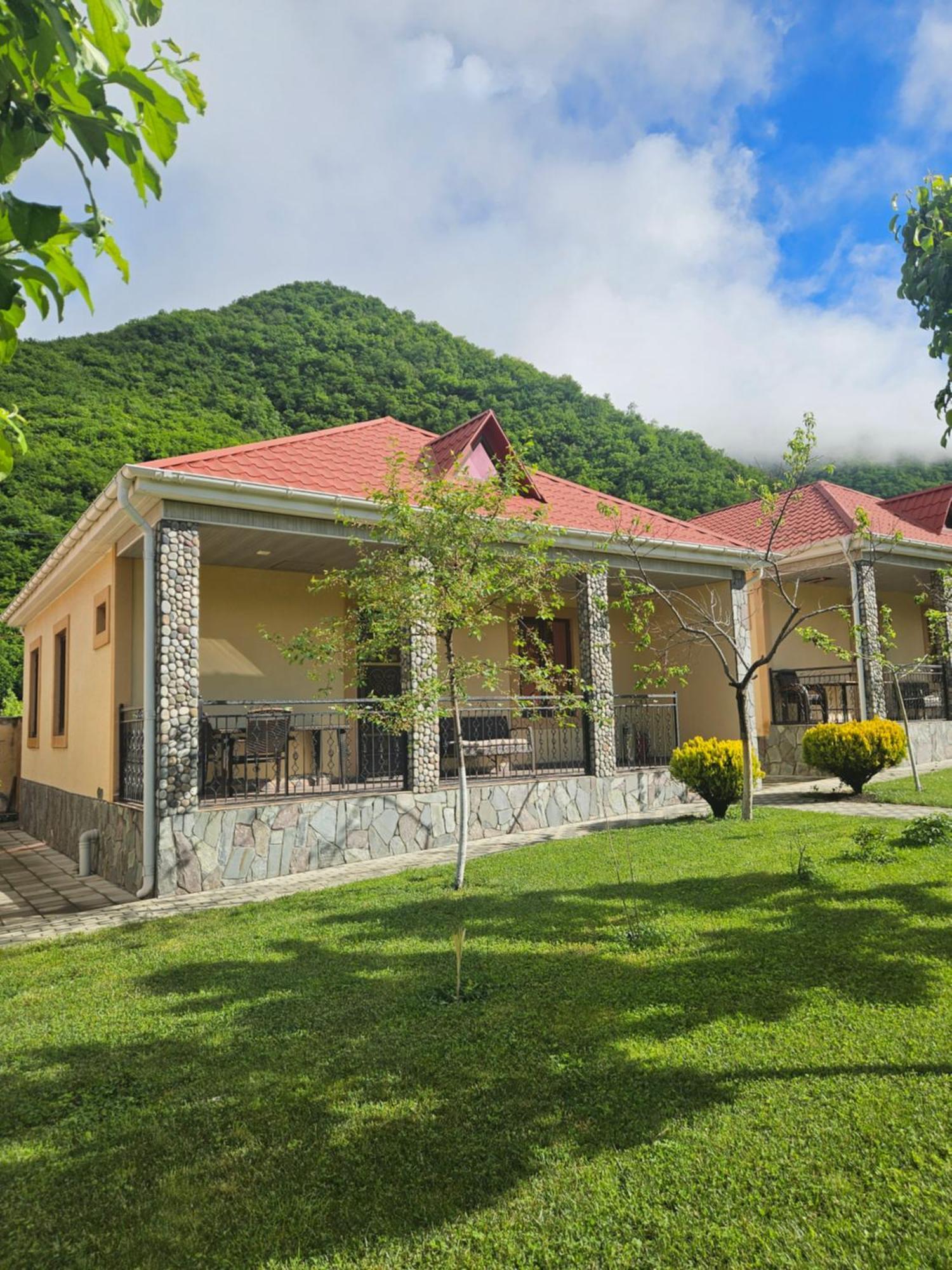 Qax-Residence-Hotel-Restoran المظهر الخارجي الصورة